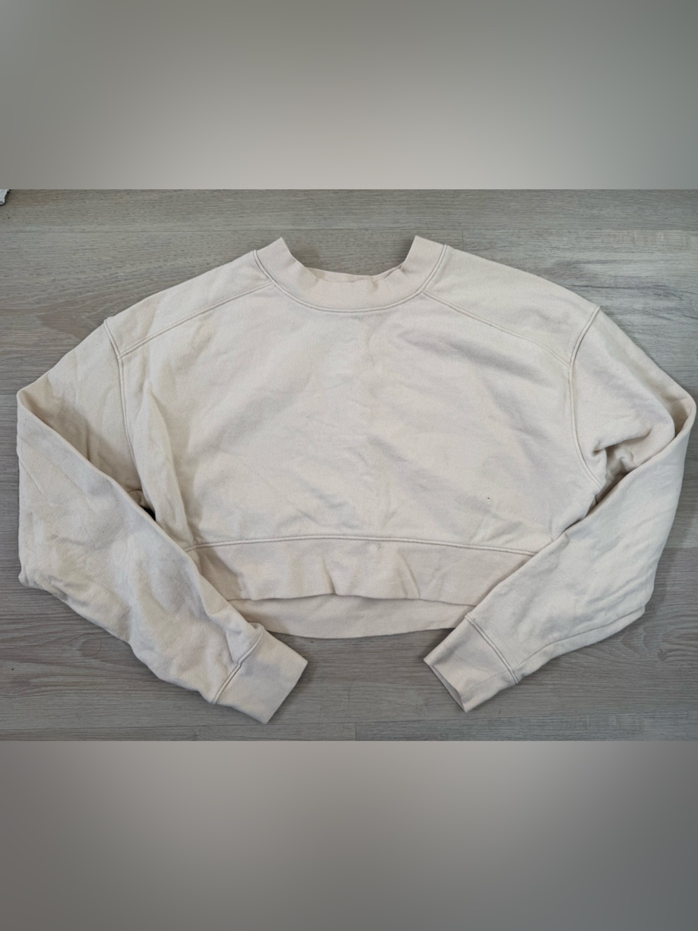 Nuuds Cream Cropped Sweatshirt Size XS NEW